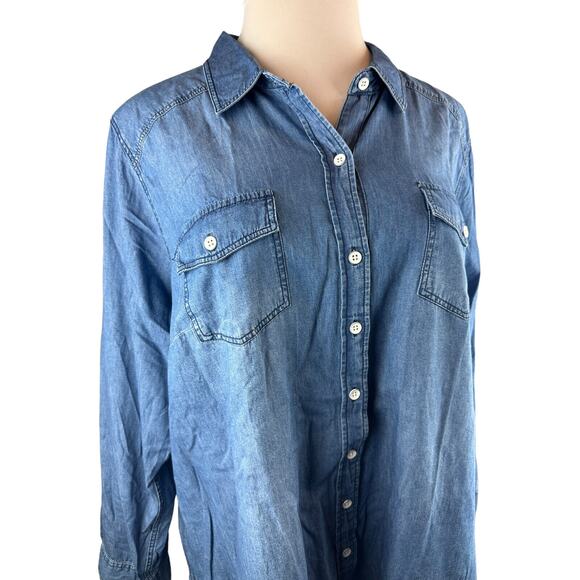 Torrid Taylor Medium Wash Denim Button Down Shirt Blue Women's Plus Size 3 3X - Picture 3 of 15